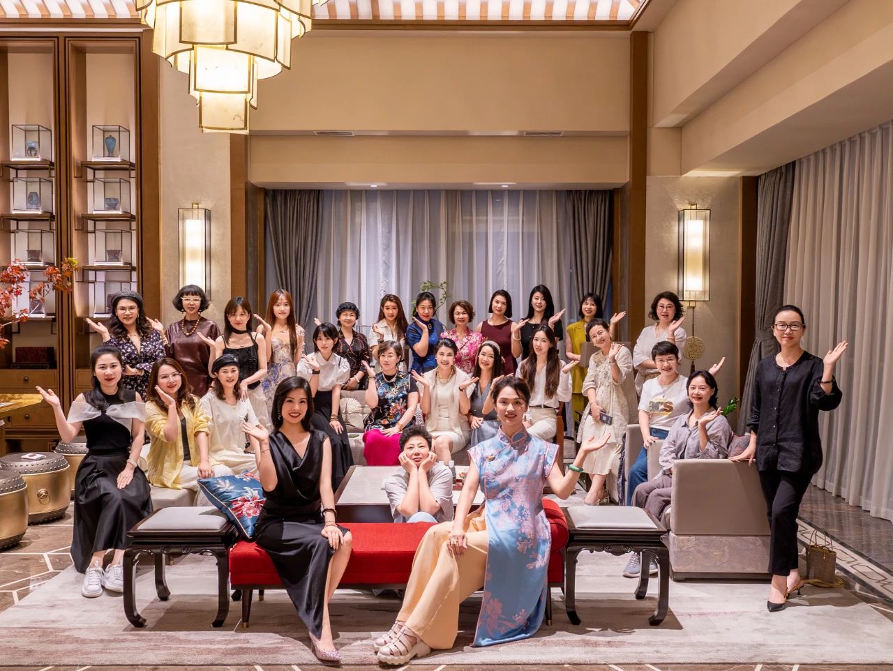 山海不阻同行路，红颜无界共生长|属于厦门姐妹的“沪动”纪实